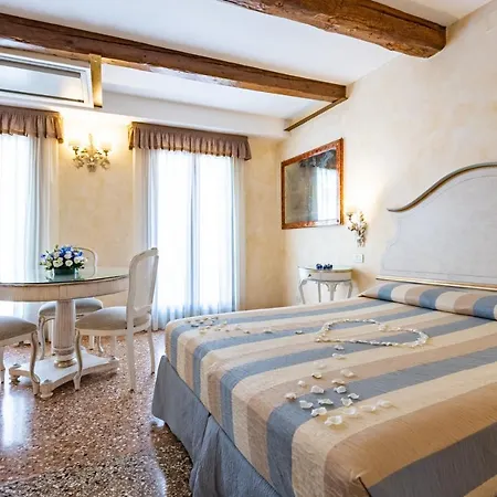 Hotel Mercurio 3*