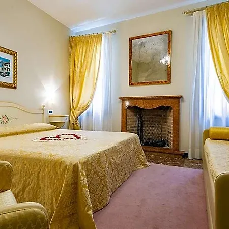 Hotel Mercurio 3*