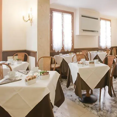 Hotel Mercurio 3*